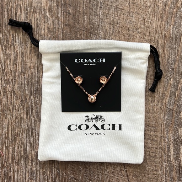 Coach Open Circle Necklace and Tea Rose Stud Set - Picture 5 of 7